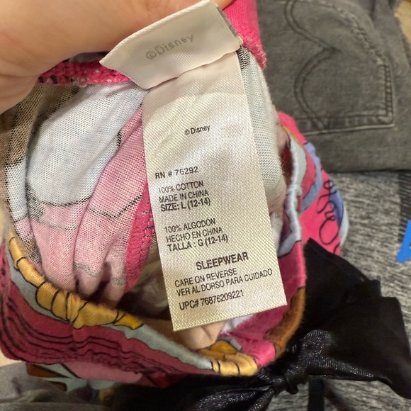 Disney Women's large Pajama Bottoms - Picture 3 of 3